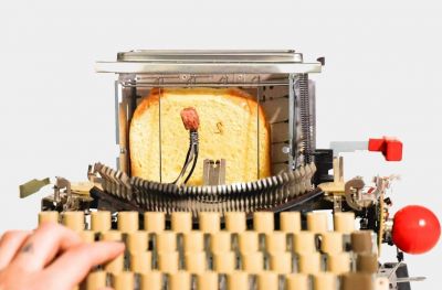 Design humour avec Toaster-Typewriter